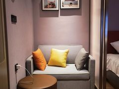 -广州花都融创文旅城希尔顿惠庭酒店