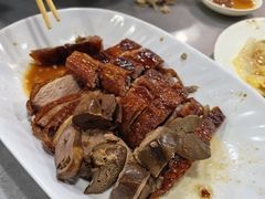 -华香鹅快餐店