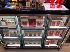 -关西国际机场直营免税店