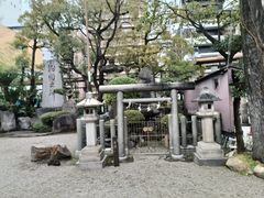 -难波八坂神社