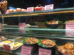 -海口骑楼小吃街