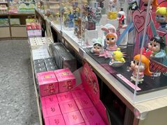 -泡泡玛特POPMART(杭州乐堤港店)