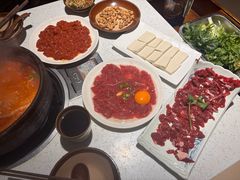 -贵府酸汤牛肉火锅·贵州老字号(飞山街店)