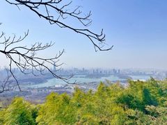 -紫金山山顶公园