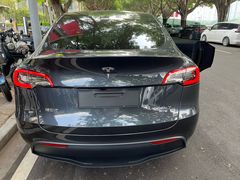 -TESLA 特斯拉(广州天环广场体验店)
