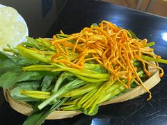 -藏味八珍特色火锅