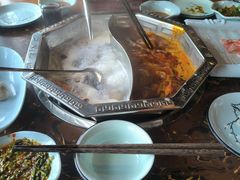 -重庆秦妈火锅(扶绥空港店)