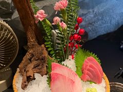 -蟹犇前•帝王蟹雪蟹(陆家嘴店)