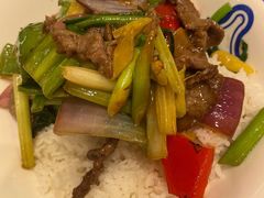 野山椒牛肉饭-味莊茶餐厅·自家點心(万象城店)