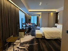 -广州天河希尔顿酒店