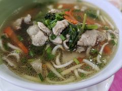 牛肉汤粉-Macky's Riverside Kitchen
