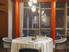 -宝燕壹号景观餐厅(龙盛国际商业广场店)