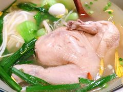 半只鸡过桥米线-刀小蛮半只鸡过桥米线(家乐福四元桥店)