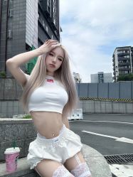 -丝语萱形象