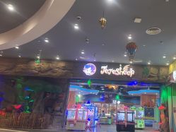 -菲菲羊乐园(临平银泰城店)