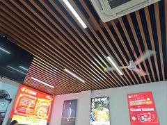 -凤张螺蛳粉·爽口粉(跃进路总店)