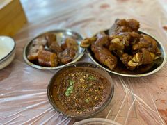 -王万妈卤猪脚(青岩交通路)