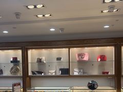 -品真阁华夏典当行(四通桥店)