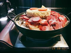 泡菜五花肉锅-炙韩料理·部队锅专门店