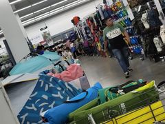 -迪卡侬(金龙湖店)