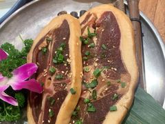 -明洞阿姨·韩式酱蟹烤肉·创意料理(三元桥店)