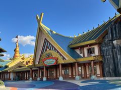 -七彩云南欢乐世界