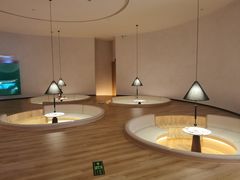 -涨巢·潮玩水疗局