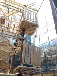 -PIPIKINGDOM皮皮王国欢乐号(欢乐海岸购物中心店)