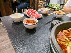 -灶知轩湘西石锅鱼(万佳广场店)