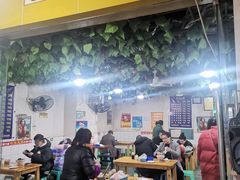 -越洋肖氏老米线(杨家坪店)