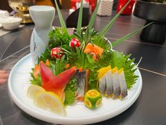 -鼎泰亨·海鲜牛肉餐厅(滨江店)