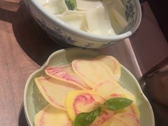 -蘑界·野生菌火锅(深业上城店)