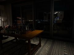 -瑰丽酒店·海吧·天际下午茶·现场DJ·天台酒吧