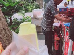 -詹爷爷乌节路街头冰淇淋