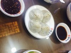 -笑来喜馄饨小笼工坊店(湖滨街店)