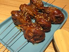 -街角等你.大连海鲜烧烤.经典铁板海鲜串(西安路店)