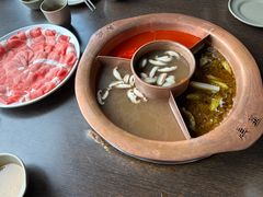 -滇釜火锅·能喝汤的火锅(车公庄店)