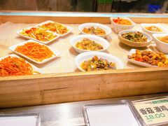 -老乡鸡(上海白玉兰广场店)