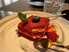 经典红丝绒蛋糕-良木缘咖啡西餐(太古里店)