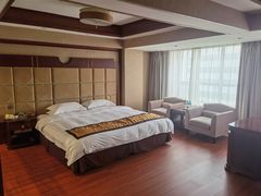 -锦州元都大酒店(凌河古塔夜市店)