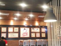 -汉堡王(EAC欧美中心店)