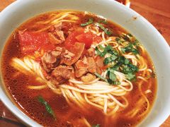 -亮亮面馆(经六路店)