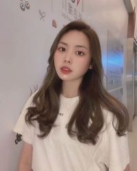 -变画·发型STUDIO