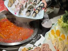 -茅草房·河畔园林火锅