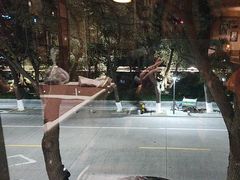 -意卡菲·欢乐聚会餐厅(华侨店)