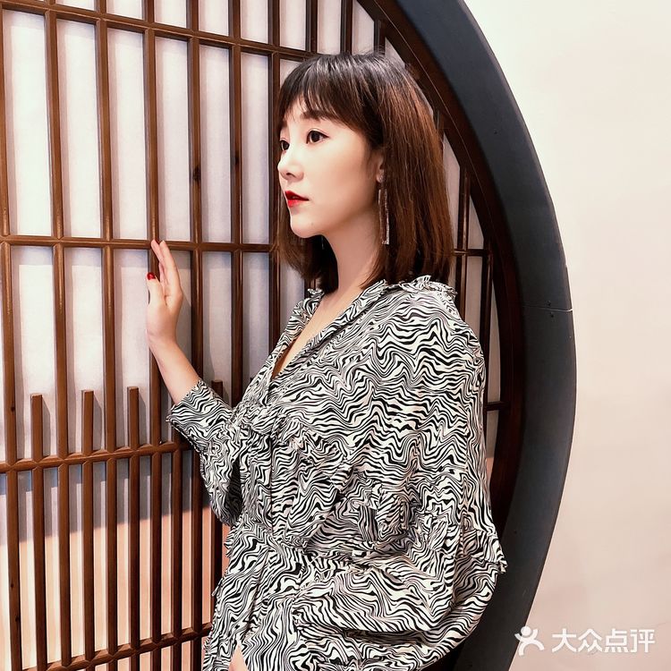 美食美酒🍷➕美女｜这家私房菜真是绝绝子[加油]