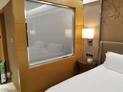 -上海中航虹桥机场泊悦酒店