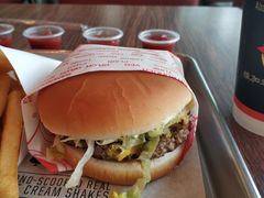-FATBURGER 特富客汉堡(外交公寓店)