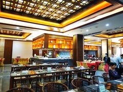 -大佛寺高级素食自助餐厅