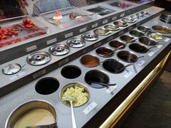 自助调料区-小龙坎老火锅(北京三里屯店)